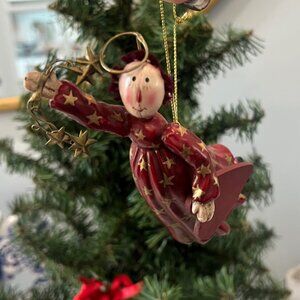 MARY BETH BAXTER RAGGEDY ANN Vintage Primitive Ornament Flying Angel Stars Red